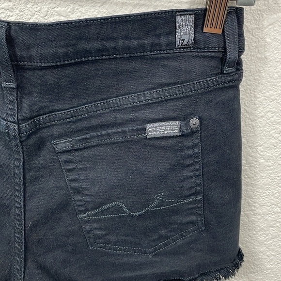 7 For All Mankind Mid Rise Raw Frayed Hem Cut Off Mini Shorts Black Sz 28 - Picture 5 of 12